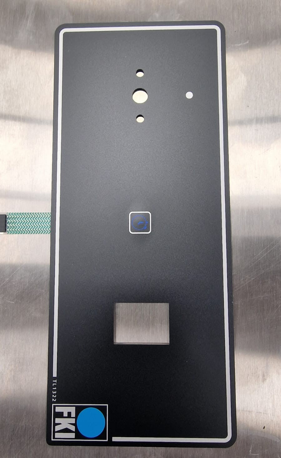 Front screen - Adhesive Fascia